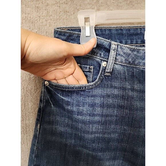 Sonoma Darted Barrel Leg Jeans Womens 10 Blue Medium Wash Stretch NEW - Picture 3 of 10